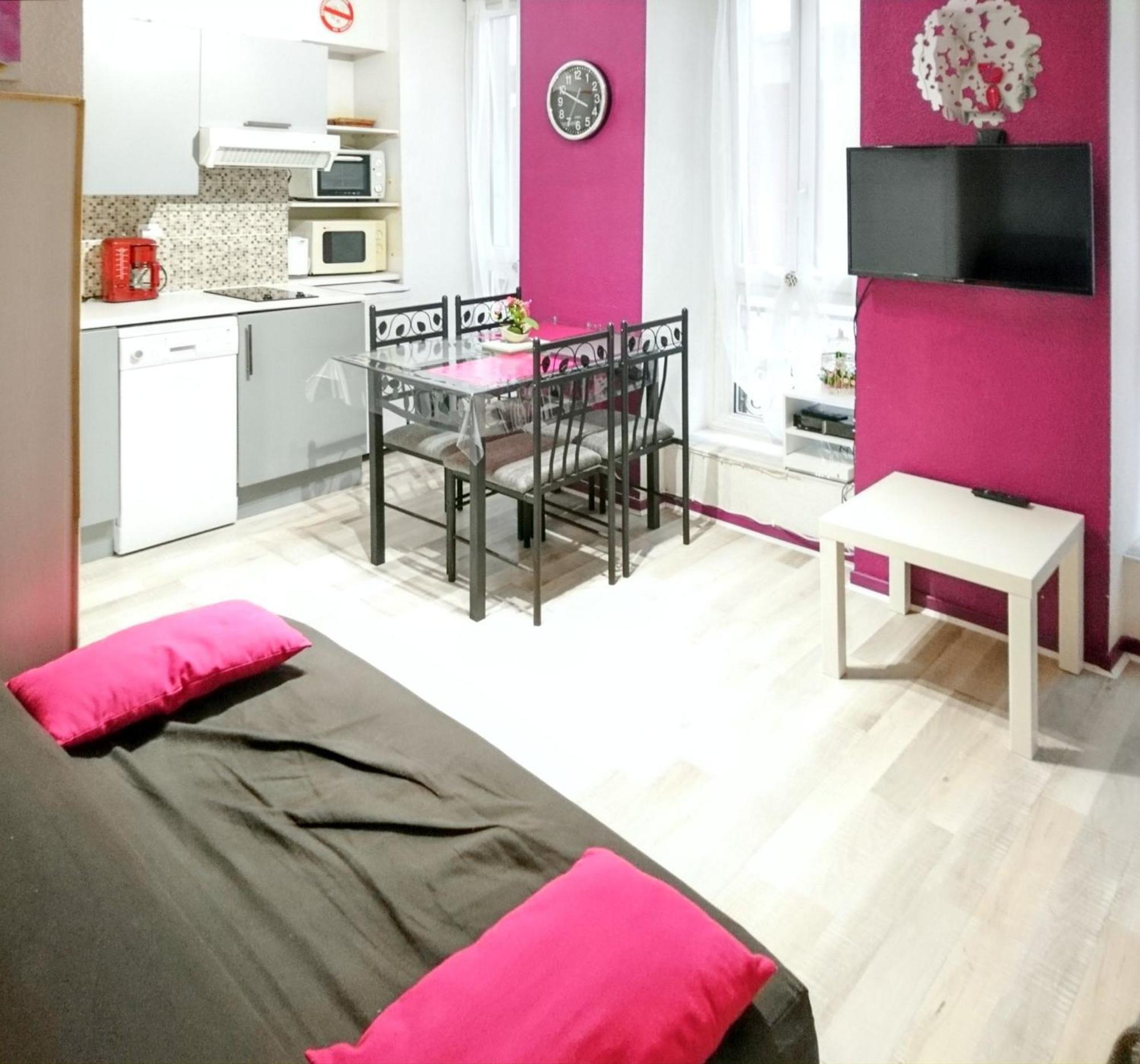 Appartement Charmant A Cauterets 27 M² Vue Sur La Ville ภายนอก รูปภาพ